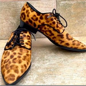 Marc Fisher Pointed Toe Leopard Shoes Calf Hair 8.5